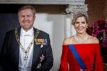 Amsterdam 11 december 2025
 Koning Willem-Alexander en koningin Maxima verwelkomen de president van Finland Alexander Stubb met zijn echtgenote Suzanne Innes-Stubb op de Dam op de eerste dag van een tweedaags staatsbezoek aan Nederland. s Avonds was het staatsbanket waar ook Prinses Amlia aanwezig was.