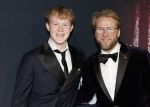 Amsterdam 1 december 2025
Premiere Amsterdamned II in Tuschinski . De hoofdrollen worden gespeeld door Huub Stapel tatum Dagelet en Holly Brood . Leo Alkemade met zoon