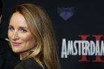 Amsterdam 1 december 2025
Premiere Amsterdamned II in Tuschinski . De hoofdrollen worden gespeeld door Huub Stapel tatum Dagelet en Holly Brood . Lieke v Lexmond kwam met haar man Bas v Veggel