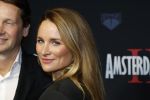 Amsterdam 1 december 2025
Premiere Amsterdamned II in Tuschinski . De hoofdrollen worden gespeeld door Huub Stapel tatum Dagelet en Holly Brood . Lieke v Lexmond kwam met haar man Bas v Veggel