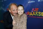 Amsterdam 7 december 2025
Premiere Juf Braaksel in Pathe Noord . Martin v Waardenberg en zijn dochter Mina v Waardenberg