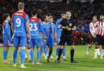 Eindhoven, 9 December 2025
PSV-Atletico Madrid, eindstand 2-3 CL
Championsleague
Michael Oliver referee England