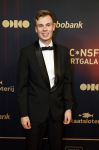 Papendal 17 december 2025
Sportgala waar oa de sportman en sportvrouw van het jaar gekozen worden . Mitz Valize