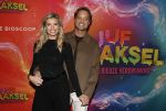 Amsterdam 7 december 2025
Premiere Juf Braaksel in Pathe Noord . Nicolette v Dam en haar man Bas Smit
