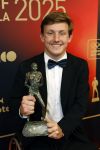 Papendal 17 december 2025
Sportgala waar oa de sportman en sportvrouw van het jaar gekozen worden . Niels Vink