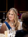 Amsterdam 11 december 2025
 Koning Willem-Alexander en koningin Maxima verwelkomen de president van Finland Alexander Stubb met zijn echtgenote Suzanne Innes-Stubb op de Dam op de eerste dag van een tweedaags staatsbezoek aan Nederland. s Avonds was het staatsbanket waar ook Prinses Amlia aanwezig was.