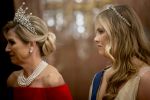 Amsterdam 11 december 2025
 Koning Willem-Alexander en koningin Maxima verwelkomen de president van Finland Alexander Stubb met zijn echtgenote Suzanne Innes-Stubb op de Dam op de eerste dag van een tweedaags staatsbezoek aan Nederland. s Avonds was het staatsbanket waar ook Prinses Amlia aanwezig was.