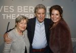 Bussum 8 december 2025
Premiere theatwershow Voor Altijd van Yves Berendse in t Spant. Sacha Goemans met ouders