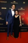 Papendal 17 december 2025
Sportgala waar oa de sportman en sportvrouw van het jaar gekozen worden . Sanne Voets met partner