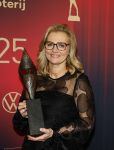 Papendal 17 december 2025
Sportgala waar oa de sportman en sportvrouw van het jaar gekozen worden . Sarina Wiegman kwam met haar man en werd gekozen tot coach van het jaar