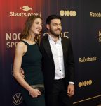Papendal 17 december 2025
Sportgala waar oa de sportman en sportvrouw van het jaar gekozen worden . Sjinkie Knegt kwam met zijn nieuwe vriendin