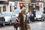 Amsterdam 8 december 2025
Tatjana Simic arriveert thuis met haar koffer