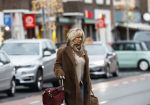 Amsterdam 8 december 2025
Tatjana Simic arriveert thuis met haar koffer