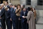 Amsterdam 11 december 2025
 Koning Willem-Alexander en koningin Maxima verwelkomende president van Finland Alexander Stubb met zijn echtgenote Suzanne Innes-Stubb op de Dam op de eerste dag van een tweedaags staatsbezoek aan Nederland. Thom van Campen