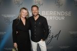Bussum 8 december 2025
Premiere theatwershow Voor Altijd van Yves Berendse in t Spant. Tim Klijn met zijn vrouw