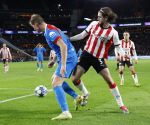 Eindhoven, 9 December 2025
PSV-Atletico Madrid, eindstand 2-3 CL
Championsleague
Yarek Gasiorowski met Alexander Sorloth