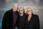 Bussum 8 december 2025
Premiere theatwershow Voor Altijd van Yves Berendse in t Spant. Yves Berendse  ouders en oma