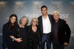 Bussum 8 december 2025
Premiere theatwershow Voor Altijd van Yves Berendse in t Spant. Yves Berendse met zijn vriendin ouders en oma