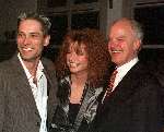 Amsterdam, 6 februari 1999
1000e uitzending ONDERWEG NAAR MORGEN
Op de foto v.l.n.r.: Jop de Vries,Bettina Berger en Dolf de Vries