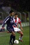 Eindhoven, 2 februari 1999
PSV-AZ, eindstand 2-0 KNVB-beker 3e ronde
AZ-speler Dries Boussatta in duel met Arnold Bruggink