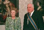 KONINGIN BEATRIX MET HELMUTH KOHL 1998