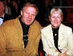 Koos Alberts met vrouw Joke Alberts