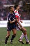 Eindhoven, 2 februari 1999
PSV-AZ, eindstand 2-0 KNVB-beker 3e ronde
Ruud v Nistelrooy in duel met Peter Wijker
