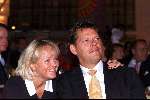 Eindhoven 9 september 2001
Gala van de Vrienden van de thuiszorg Eindhoven in de stadsschouwburg van Eindhoven.
Frank Arnesen en Kate Arnesen