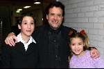Nijkerk 1 januari 2001
Nieuwjaarsreceptie staatsloterijshow.
George Baker met kinderen