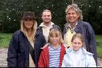 Kaatsheuvel, De Efteling 23 september 2001
2500e Efteling Sprookjes-show
Grant & Forsyth met hun kinderen