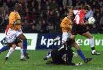 Eindhoven, kompetitie seizoen 2000/2001
PSV-RBC , eindstand
doelpunten: 3x Kezman, Arnold Bruggink,e.d. Cas
Oscar Moens in duel met Kezman links John Veldman