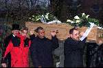 Begrafenis Rob v Wijk ( man van Alice Maywood )
5 januari 2001