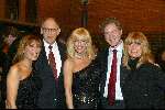 Amsterdam  1 janari 2002

Nieuwjaarsfeest Staatsloterijshow in de beurs van Berlage.
de duch divas en Thom de Graaf en Hans Dijkstal

Peter Smulders bv