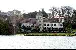 Genval Belgie  28 december 2001
Hotel kasteel Chateau du Lac  waar Maxima en WA een soort try out zouden hebben.