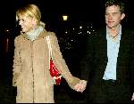 Amsterdam  12 januari 2002

John de Mol jr viert zijn verjaardag metfamilie en vrinden bij Restaurnt Blener in Amsterdam.
John met zijn nieuwe vriendin Chantal Jansen (hoofdrolspeelster Saturday night fever). verder aanwezig
Willeke Alberti, Linda de Mol, John de Molsr, Soren Lerby met vrouw, John van t Schip en Danielle, Winston Gerchtanowiz en Ralph de Vries.

Peter Smulders bv