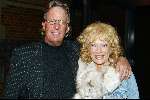 Amsterdam  1 janari 2002
Nieuwjaarsfeest Staatsloterijshow in de beurs van Berlage.
Mary Borsato met man