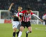 Eindhoven 30 januari 2002
PSV-Feyenoord voor de KNVB Beker
Jan Vennegoor of Hesselink en Ono