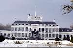 Soestdijk7 januari 2002
Prins Bernhard en prinses Juliana 65 jaar getrouwd
Paleis Soestdijk in de  sneeuw