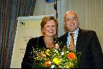 Bussum 8 januari 2003
Omroepvrouw & Omroepman van het jaar 2002
Cathy Spierenburg omroepvrouw
Dhr. Valkiezer omroepman