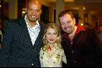 Tilburg 27 januari 2003
Premiere Nonsens in schouwburg Tilburg.
Ellen v Rijn  met vriend