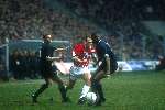 Jaap Stam in duel met Peter Hoekstra en Winston Bogarde
PSV-AJAX