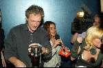 Amsterdam 18 januari 2003
BNN bijeenkomst i.v.m.  verkiezingen.
Bridget Maasland en Katja Schuurman met Thom de Graaf