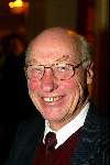 Den haag 30 januari 2003
Premiere Johnny Kraaykamp sr in schouwburg Den Haag.
Kick Stokhuizen