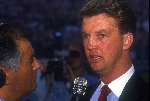 Louis v Gaal wordt geintervieuwd door Jack v Gelder