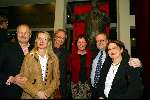 Sittard 15 januari 2003
Presentatie beeld Toon Hermans.
Aanwezig Maurice Hermans Gaby Hermans en ..... Hermans met hun dames.