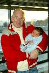 Amsterdam 4 januari 2002
Peter Faber met zijn zoontje Samuel