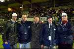 Volendam 29 januari 2003
Oud Ajax tegen oud Volendam.
Raoul Heertje met Rene Froger en brandslachtoffers