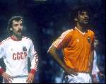 Ruud Gullit spelend voor het Nederlands Elftal in 1988 tijdens het europees Kampioenschap tegen Rusland