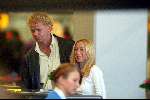 Schiphol 31 januari 2003
Wino Omtzigt en   Sylvana Borsato
