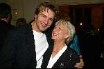 Den haag 30 januari 2003
Premiere Johnny Kraaykamp sr in schouwburg Den Haag.
Victor Reinier met zijn tante